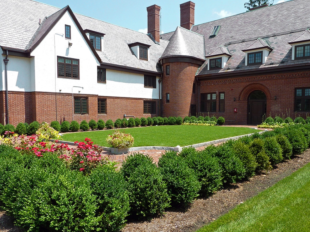 Shaw Hall / Mount Ida College by Ryan Associates Landscape Architecture & Planning - Photo 4