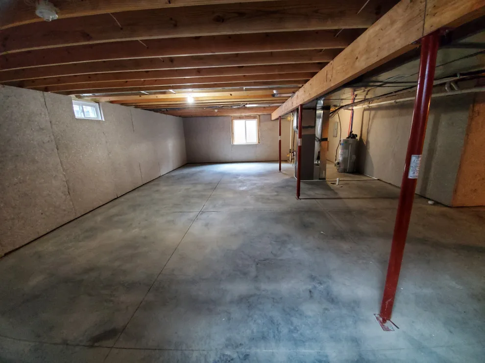 Custom Ranch with 2 Bedrooms and 2 Bathrooms by Lavish Builders - Photo 19