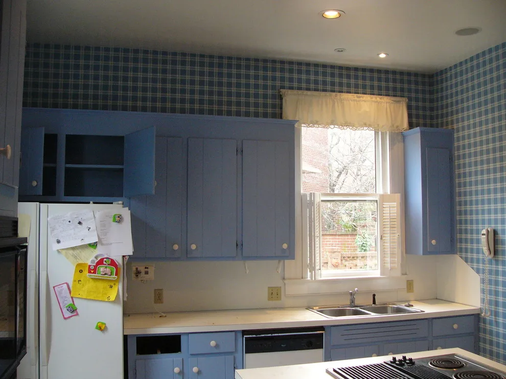 Heritage Residence with Classic Kitchen by DeRhodes Construction - Photo 12