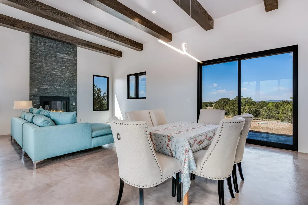 Contemporary home with scenic views by Clemens Custom Homes LLC. - Photo 4