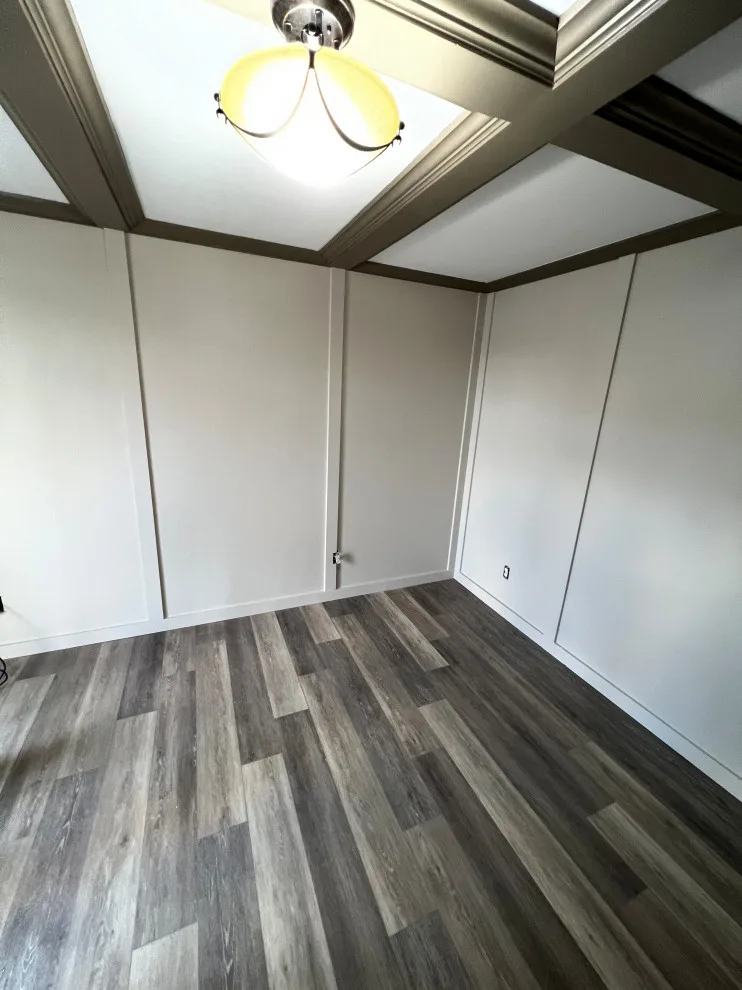 Cost to Access Viewing Room by IMG Construction Services - Photo 3