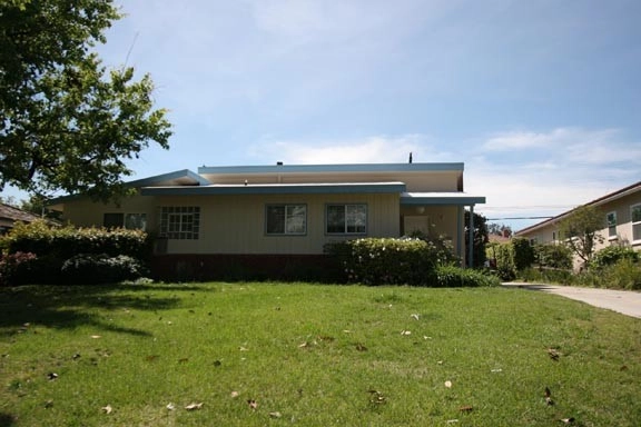 Arcadia Mid Century Modern by Sacred Space Garden Design Inc - Photo 2
