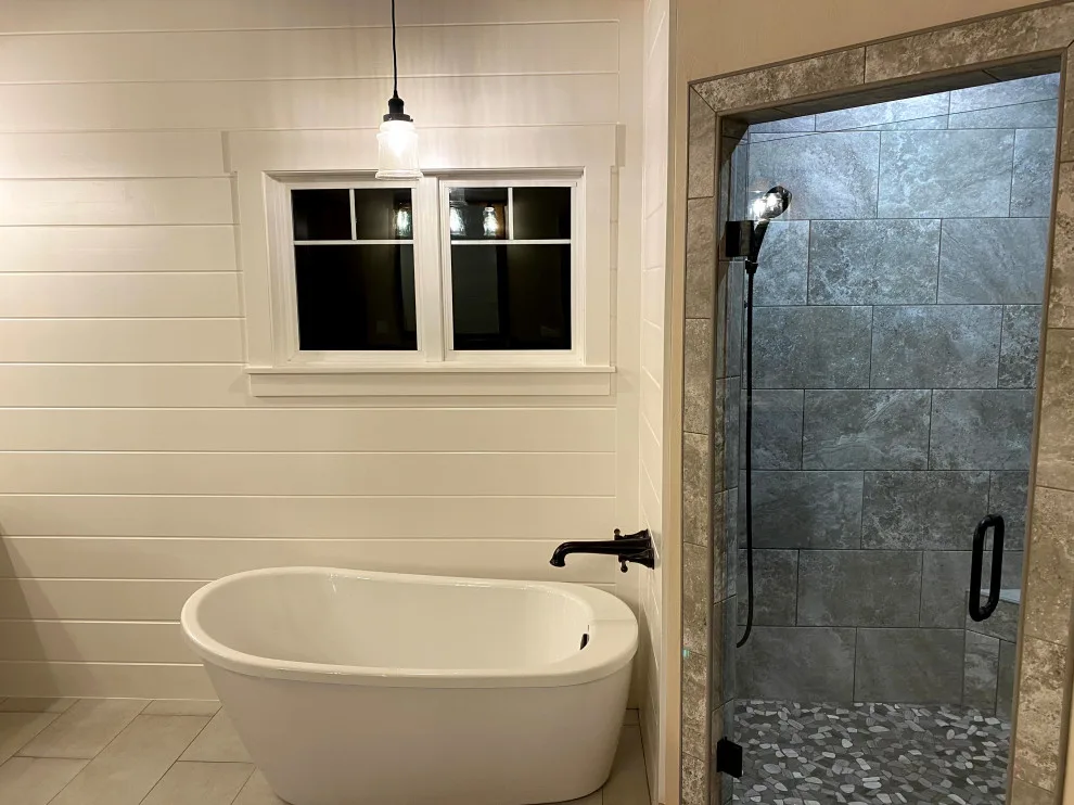 1110 Tailored Residence by J. Poe Construction Inc. - Photo 18