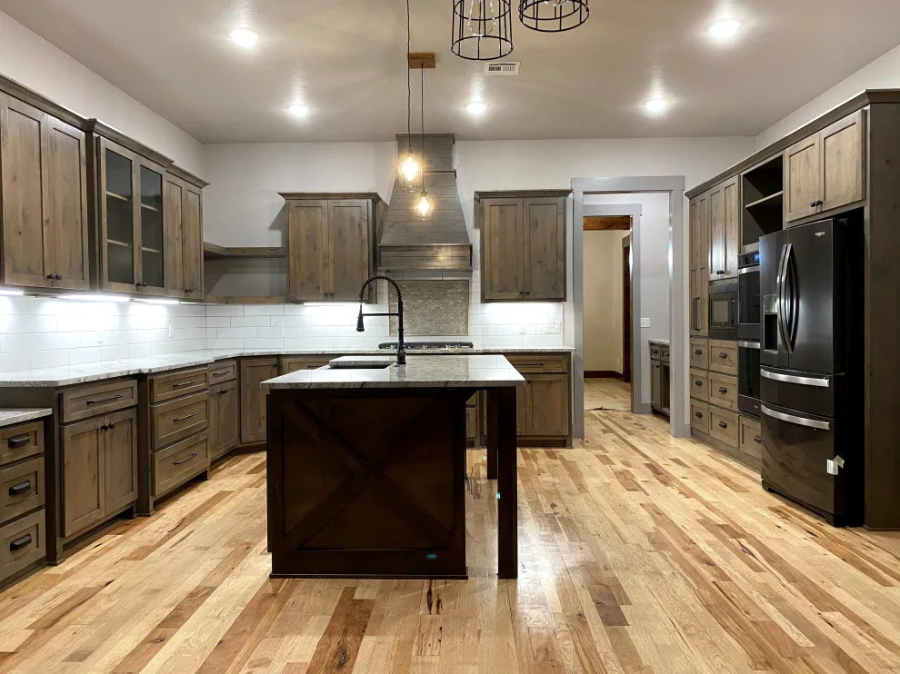 1110 Tailored Residence by J. Poe Construction Inc. - Photo 6
