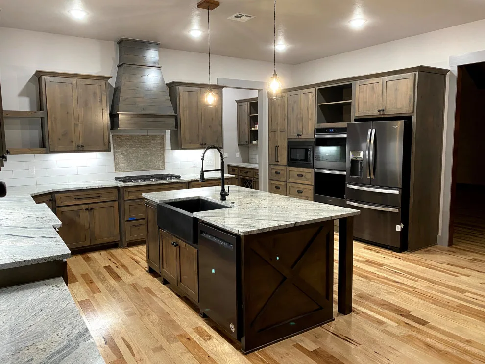 1110 Tailored Residence by J. Poe Construction Inc. - Photo 9