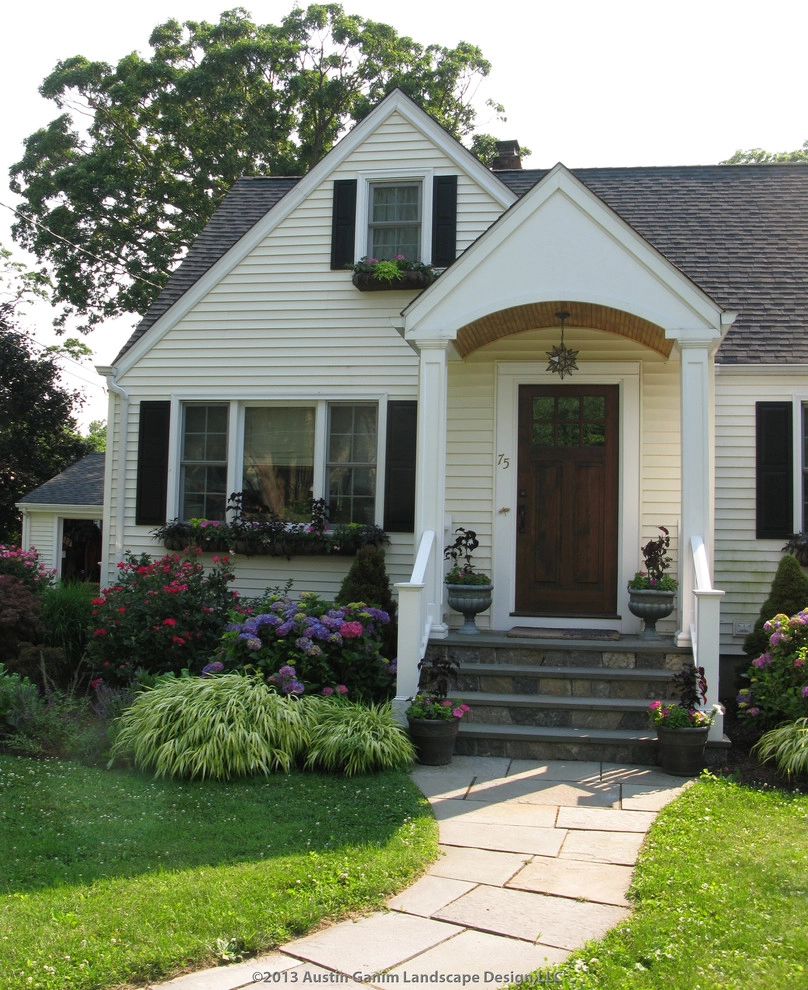 Reinventing the Classic Cape - Fairfield, CT by Austin Ganim Landscape Design, LLC - Photo 3