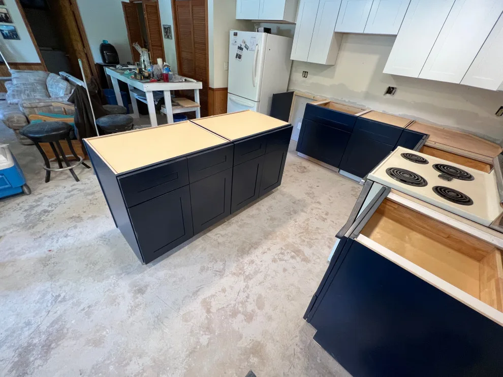 Ozarks Lakeside Kitchen by IMG Construction Services - Photo 9