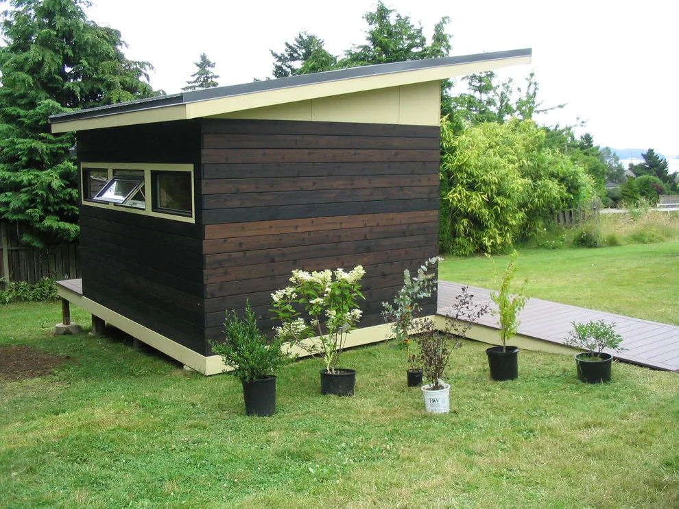 A Contemporary Shed by J C Stoneman Construction - Photo 3