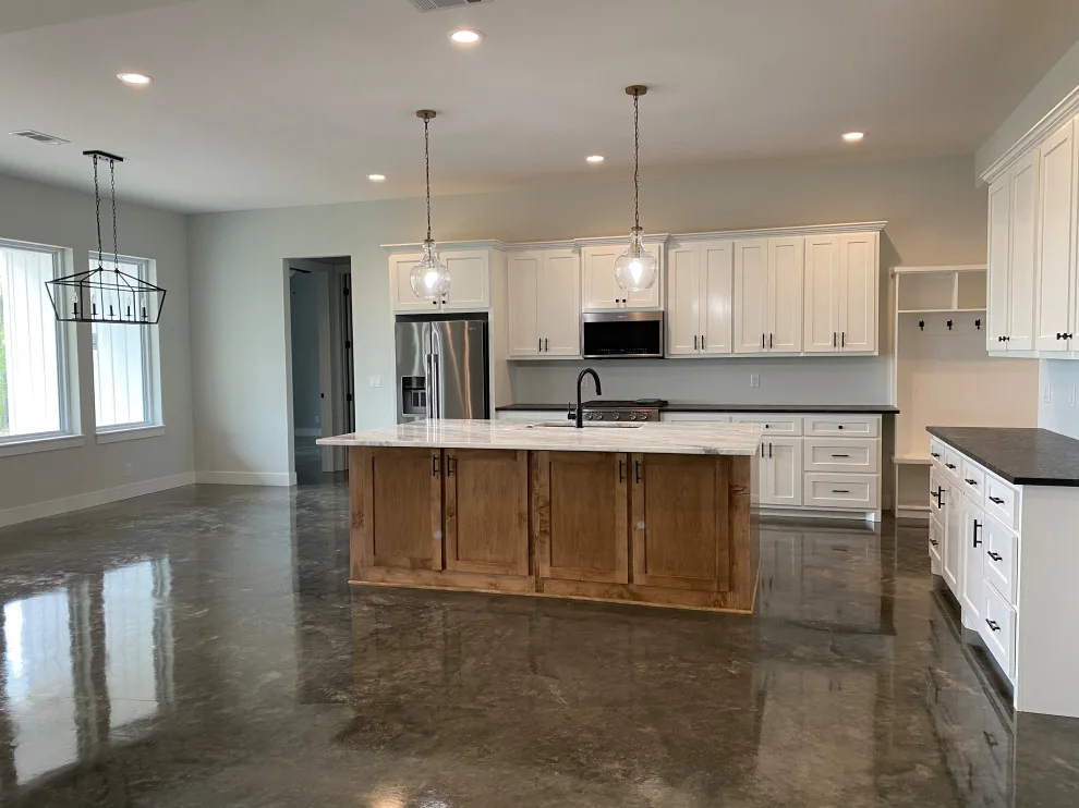 Contemporary Farmhouse Design by Neil Robinson Custom Homes, LLC - Photo 8