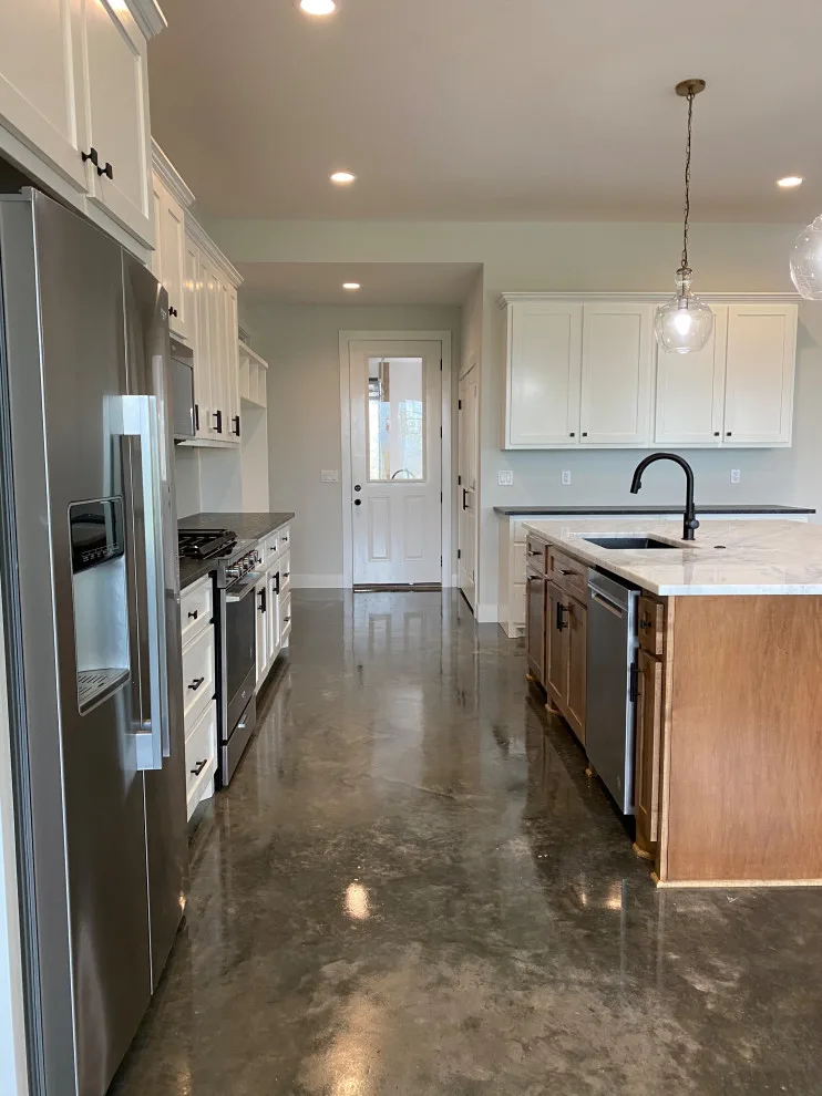 Contemporary Farmhouse Design by Neil Robinson Custom Homes, LLC - Photo 35