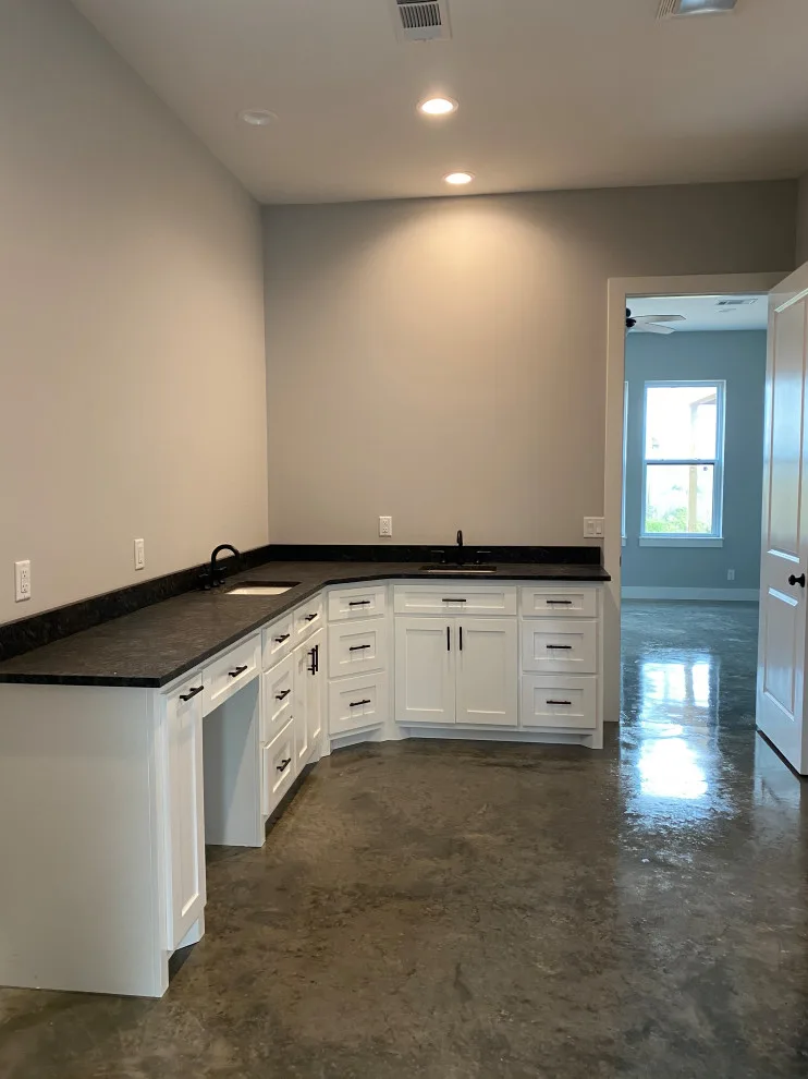 Contemporary Farmhouse Design by Neil Robinson Custom Homes, LLC - Photo 7
