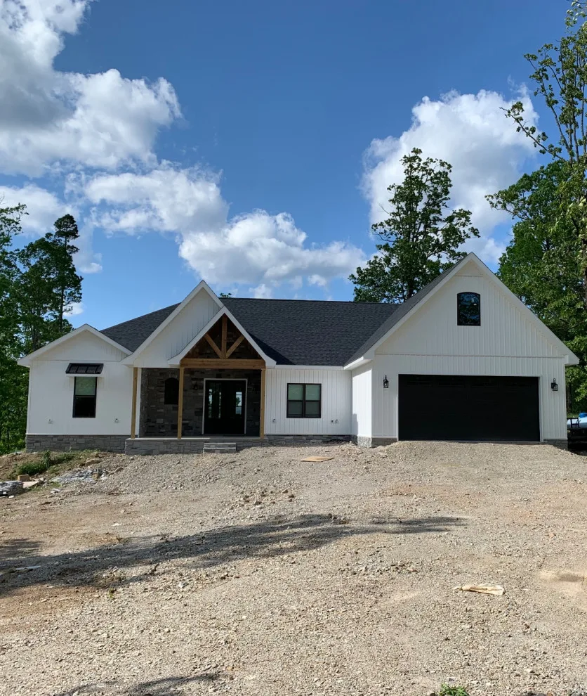 Contemporary Farmhouse Design by Neil Robinson Custom Homes, LLC - Photo 20