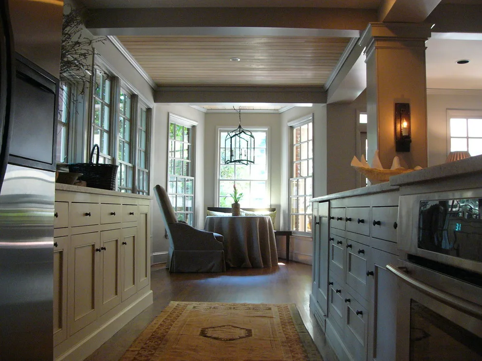 Curved Window Culinary Space by DeRhodes Construction - Photo 2