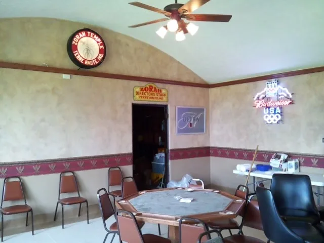 Zorah Shrine Tavern by Robertson Residential Pro. LLC - Photo 3