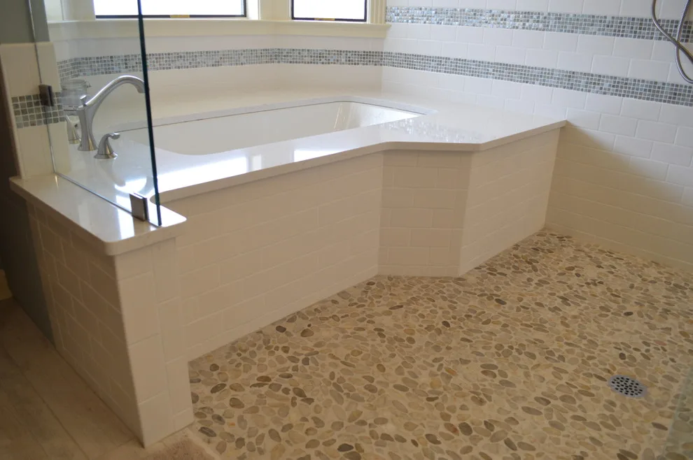 Wright Bathroom Addition by Hendricks Construction Co., Inc. - Photo 2