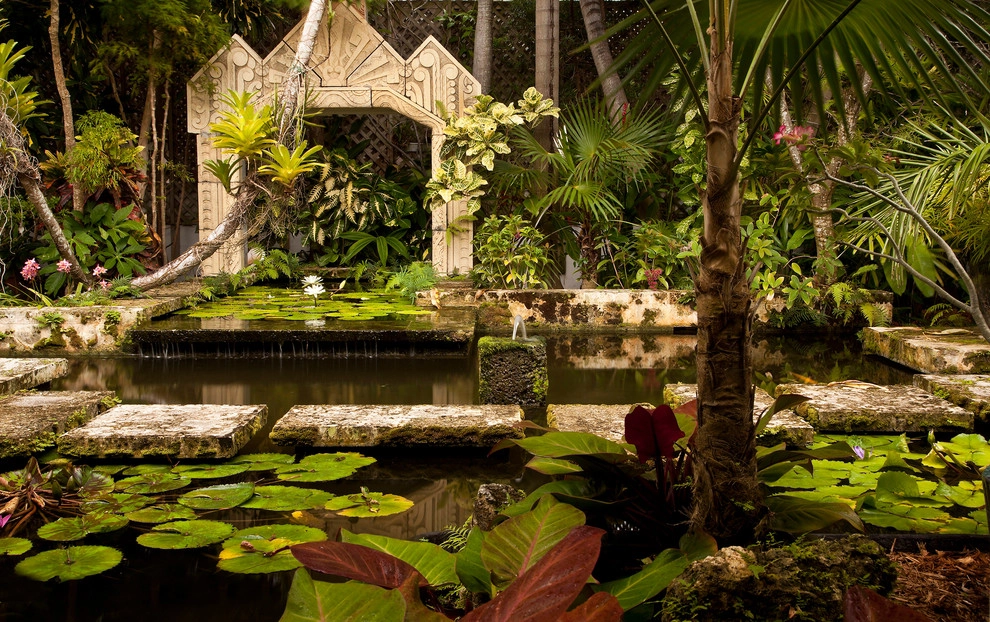 Sanchez Residence Water Garden by Savino Miller Design Studio - Photo 4
