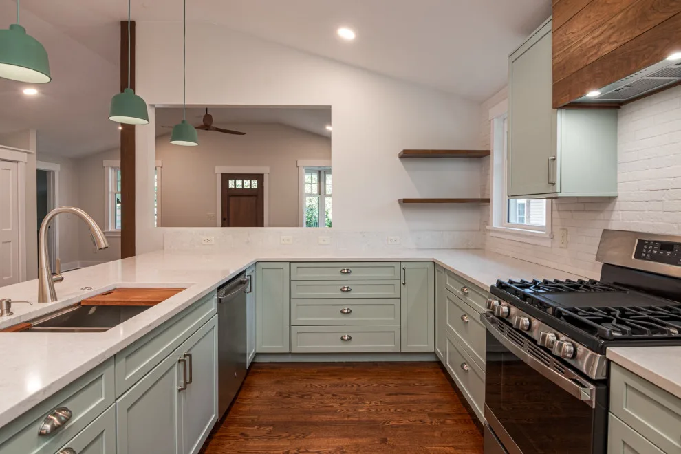 Crescent Maple Renovation by Evergreen Construct Inc. - Photo 19