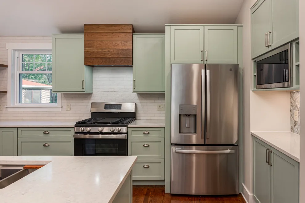Crescent Maple Renovation by Evergreen Construct Inc. - Photo 26