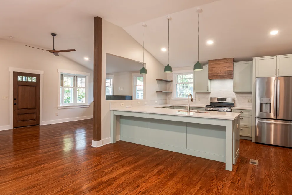 Crescent Maple Renovation by Evergreen Construct Inc. - Photo 20