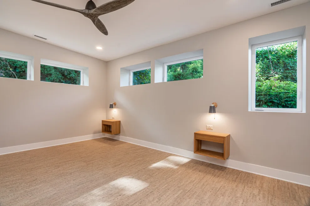 Crescent Maple Renovation by Evergreen Construct Inc. - Photo 2