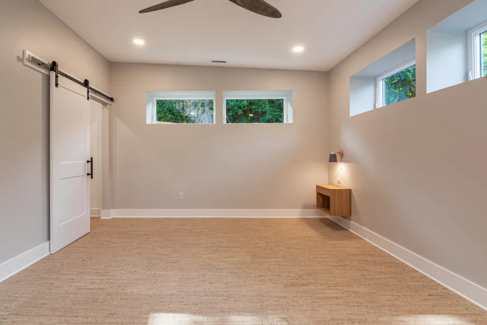 Crescent Maple Renovation by Evergreen Construct Inc. - Photo 30