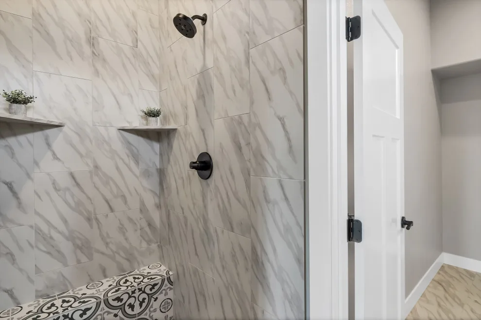 Brad Street Custom Home Construction in Bend, OR by C Squared Customs - Photo 28