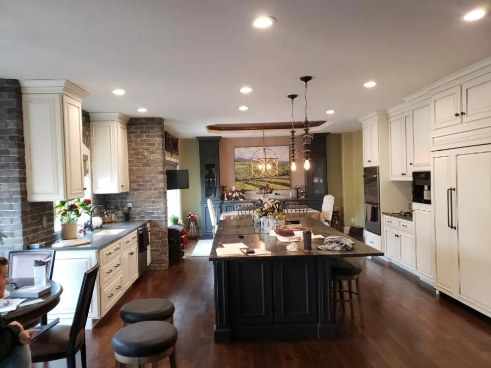 Mark Hammer Construction LTD. - Photo 12