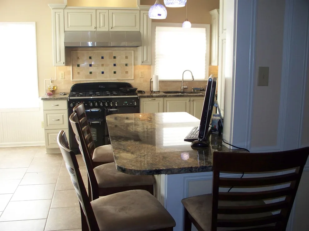 Cairn Summit Kitchen by SCC Residential Design & Construction - Photo 3