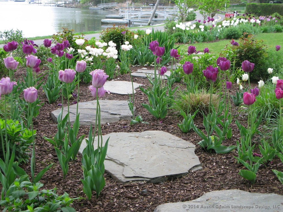 Circular Waterfront Garden - Darien, CT by Austin Ganim Landscape Design, LLC - Photo 7