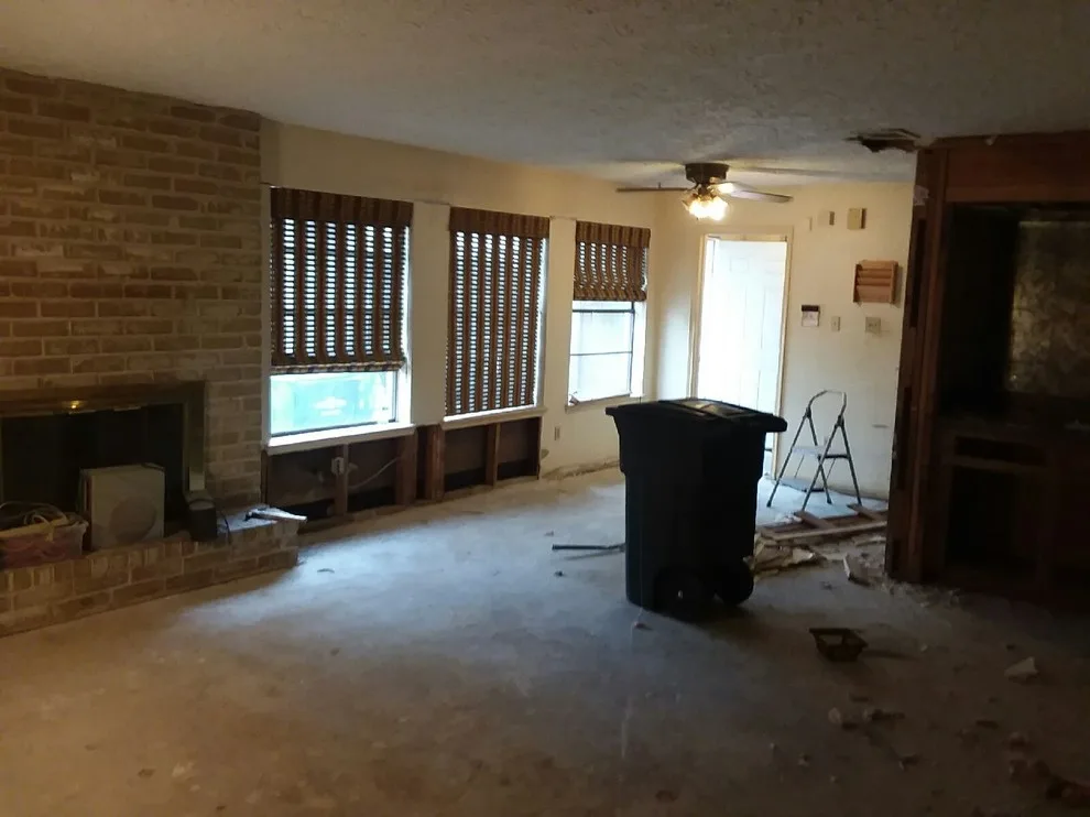 Carolyn Davis - Complete Home Renovation by Romo Remodeling - Photo 15