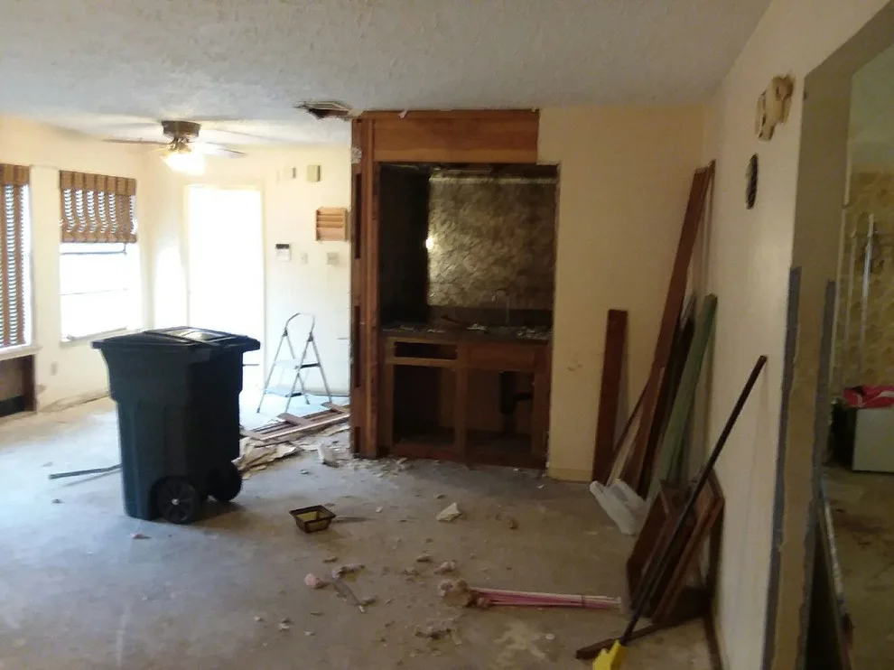Carolyn Davis - Complete Home Renovation by Romo Remodeling - Photo 8
