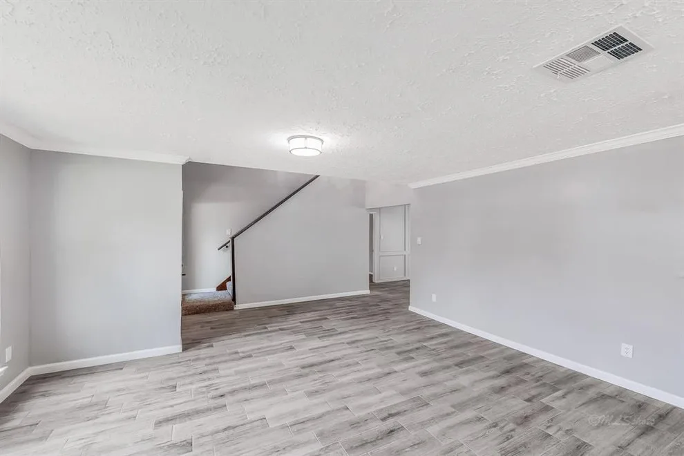 Carolyn Davis - Complete Home Renovation by Romo Remodeling - Photo 5