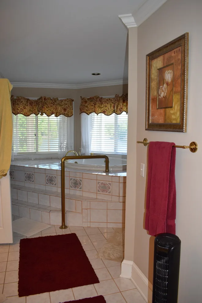 Chapin SC Masterbath Pre-Renovation by Master's Men Remodeling - Photo 2