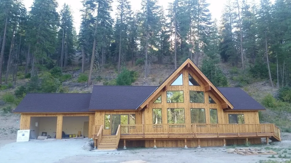 Alpine Custom Home Design by One-Way Construction NW - Photo 9