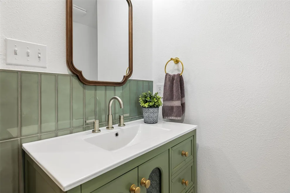 University Street by Anew Remodeling - Photo 9