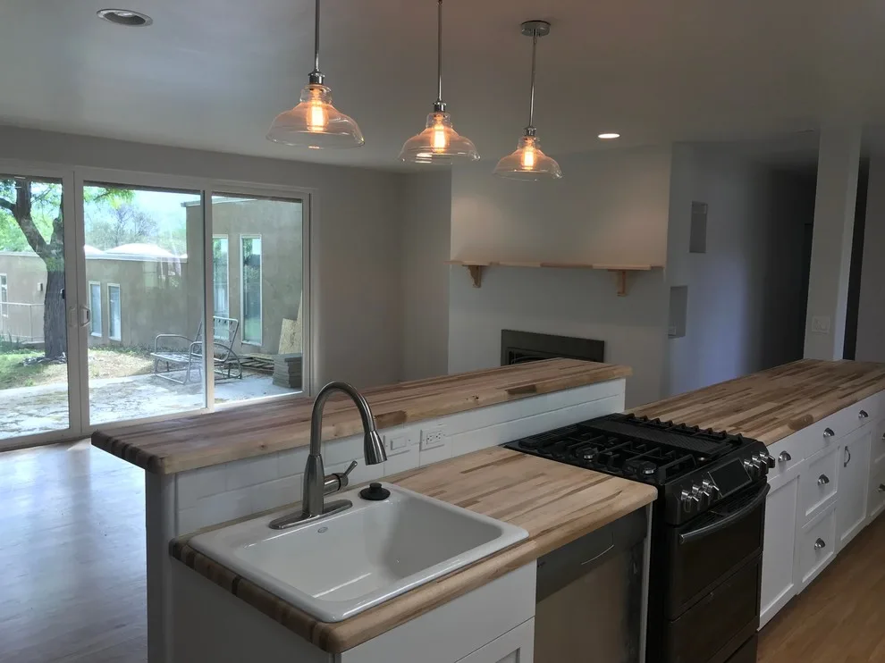Columbia House Remodeling by Carlisle Builders - Photo 23