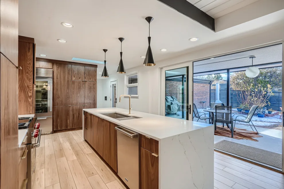 Mid Century Restoration 2022 by Mark Hammer Construction LTD. - Photo 38