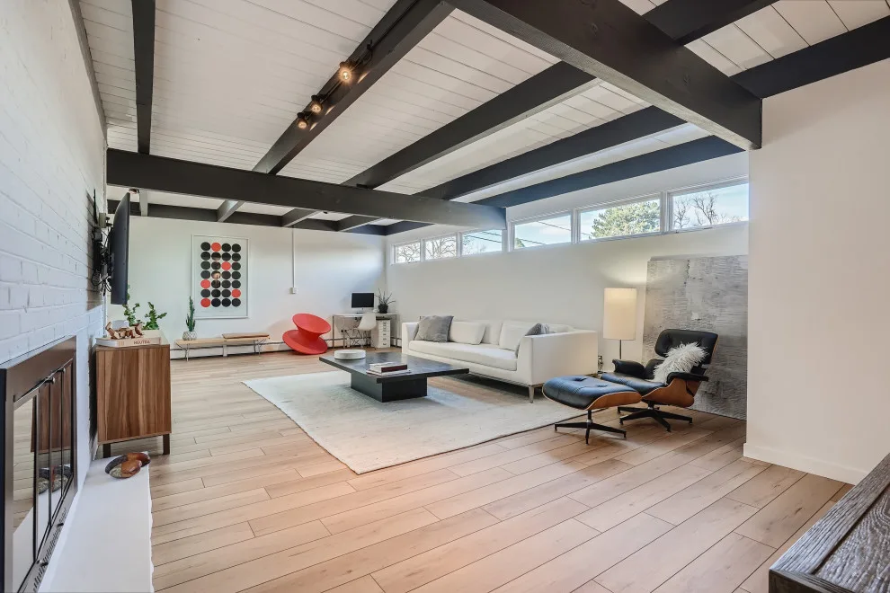 Mid Century Restoration 2022 by Mark Hammer Construction LTD. - Photo 4