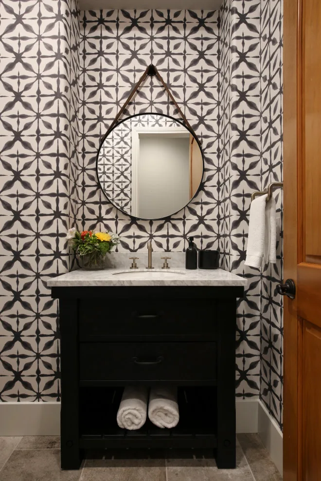 Total Home Makeover by Mark Hammer Construction LTD. - Photo 23