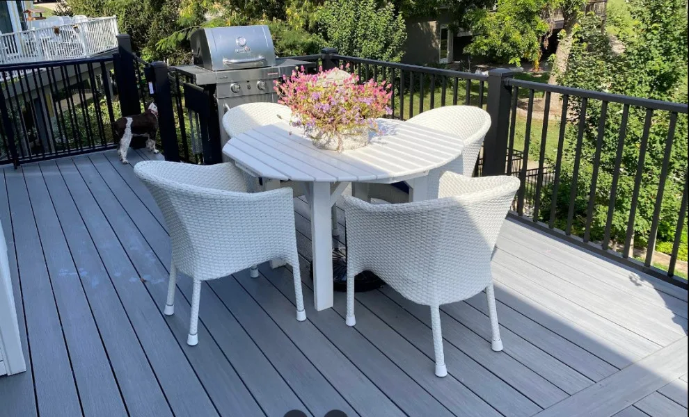 Lake Waukomis Composite Deck Construction by Elite One, Inc. - Photo 5