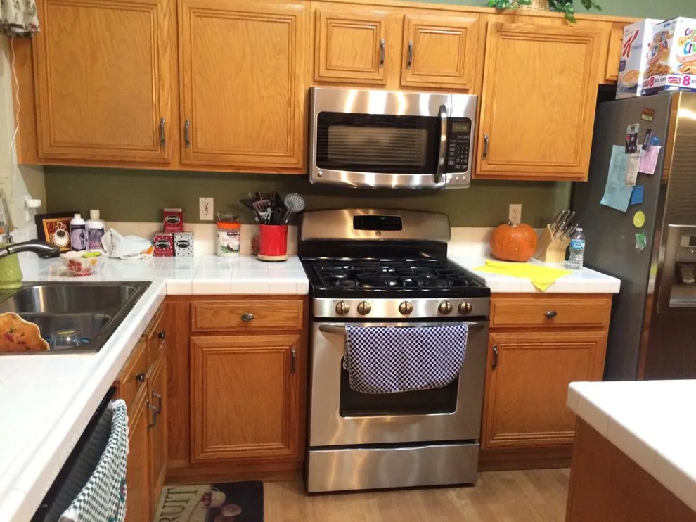 Modern Kitchen Renovation by AFR Construction - Photo 16