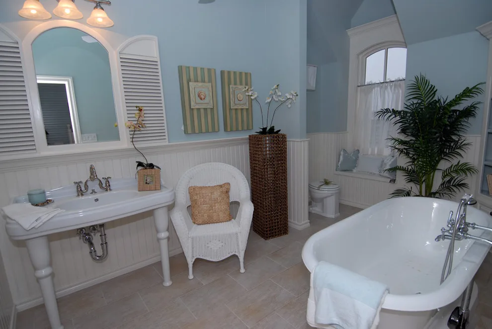 Edgewater Bespoke Residence - 2005 by Cornerstone Homes By Chris Moock, LLC - Photo 4