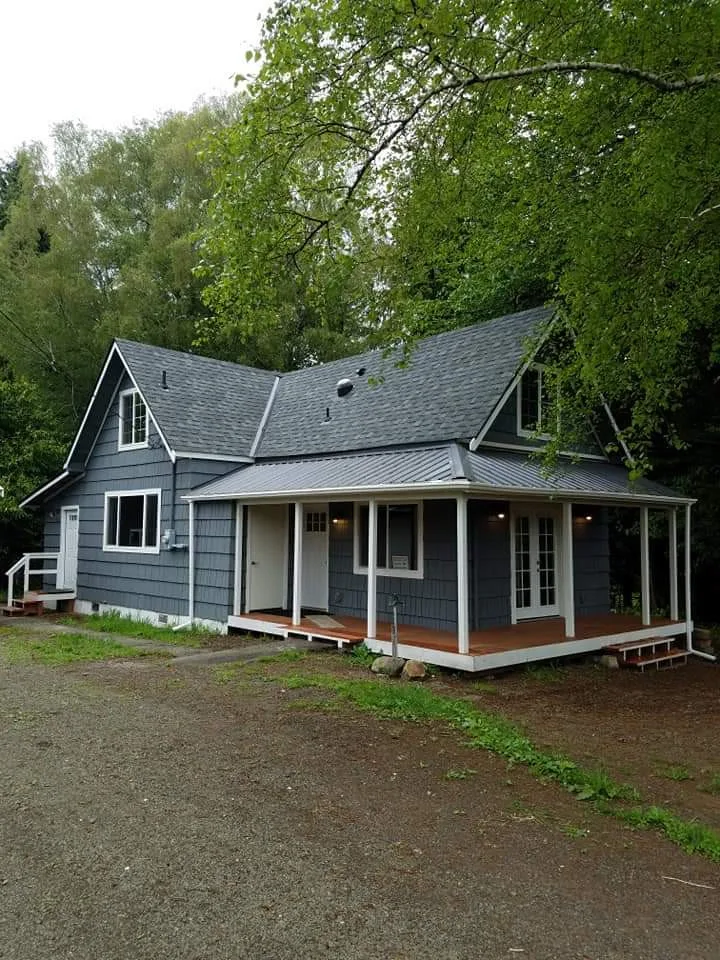 Comfortable Hill by Promise Land Construction LLC - Photo 4