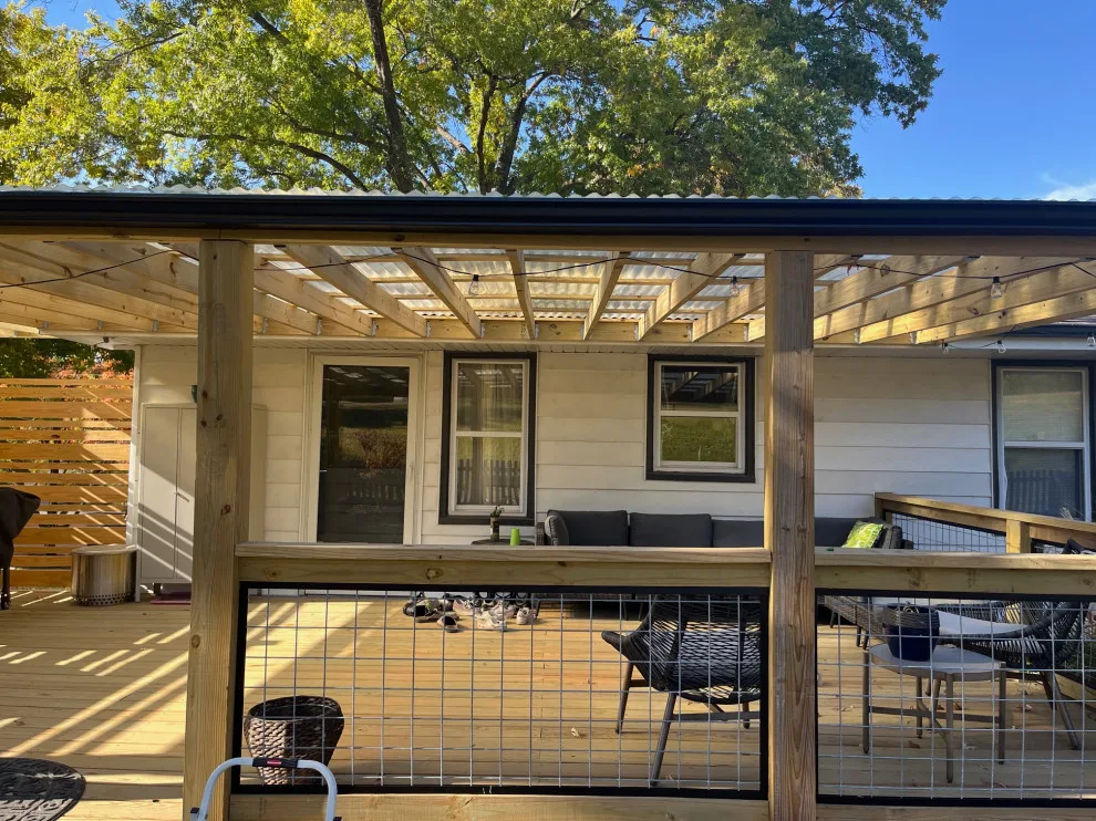 Ground-Level Deck Enclosure in Lake Waukomis, MO by Elite One, Inc. - Photo 2