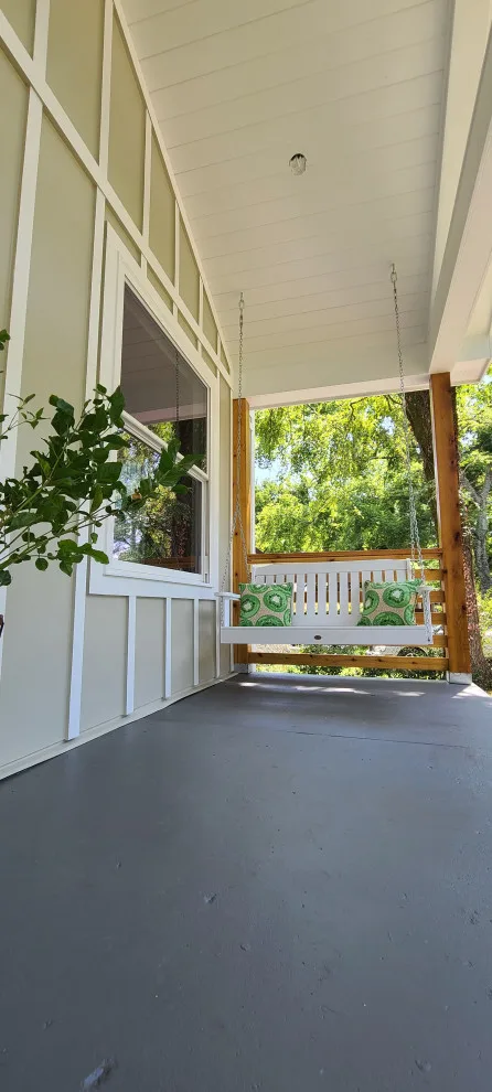 Front porch makeover by Stratton Exteriors - Photo 2