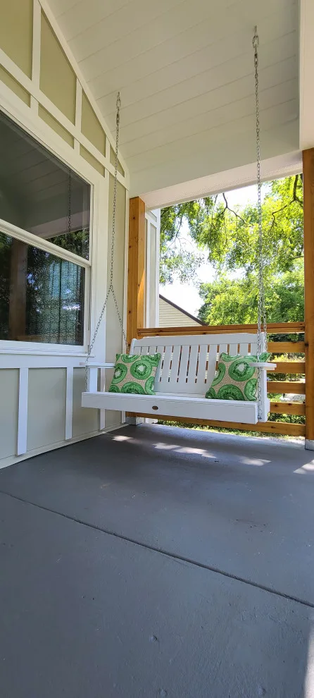 Front porch makeover by Stratton Exteriors - Photo 3