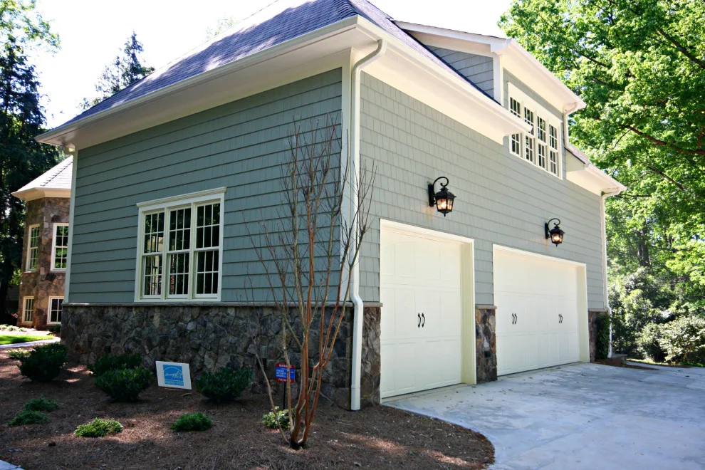 Beverly Woods Bespoke Residence by Guthmann Construction - Photo 20