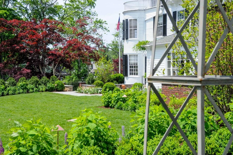 Pool and Outdoor Environments for Historic Home by Sean Jancski Landscape Architects LLC - Photo 5