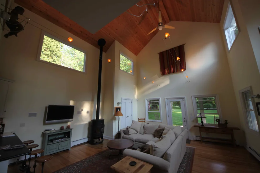 Bespoke Residence by Grain & Steel Contracting LLC - Photo 4