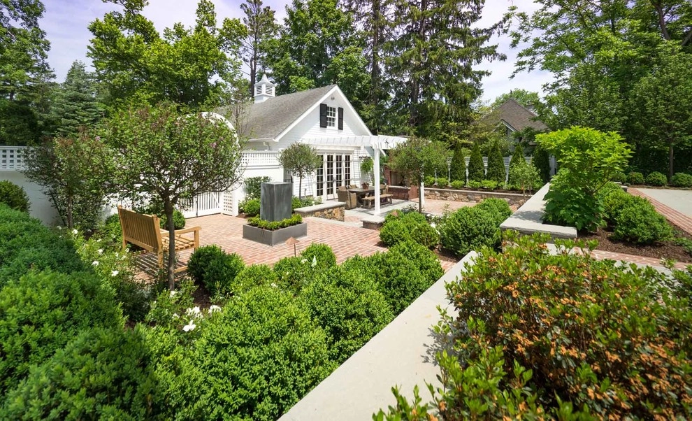 Pool and Outdoor Environments for Historic Home by Sean Jancski Landscape Architects LLC - Photo 2
